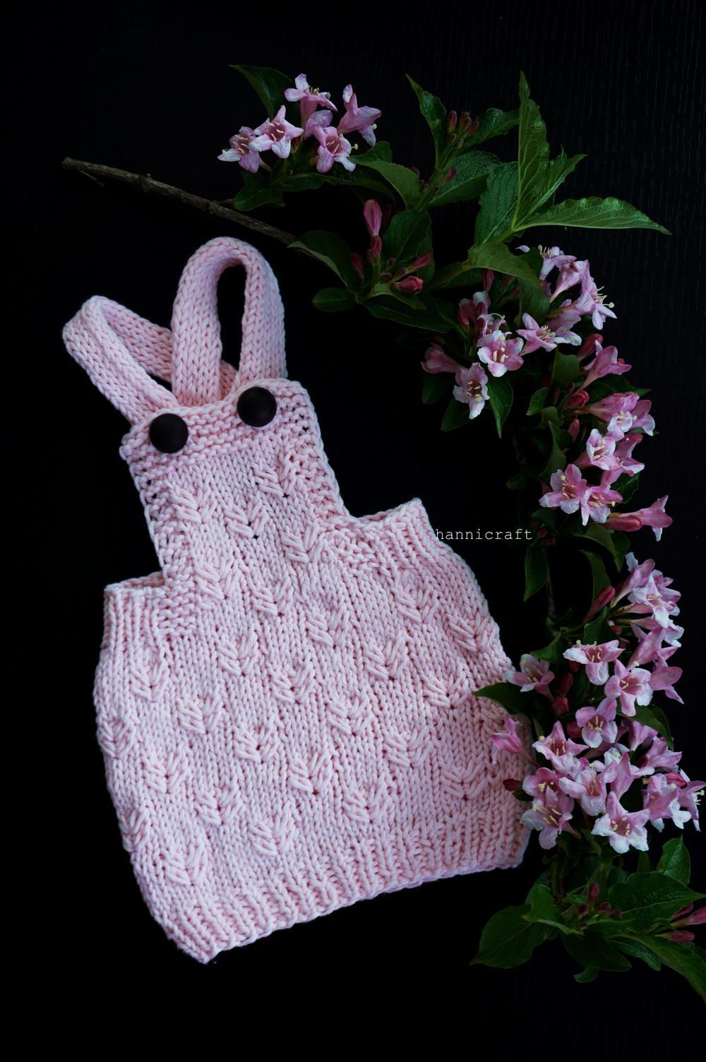 Little Gardener's Pinafore Dress | AllFreeKnitting.com Little Gardener's Pinafore Dress | AllFreeKnitting.com