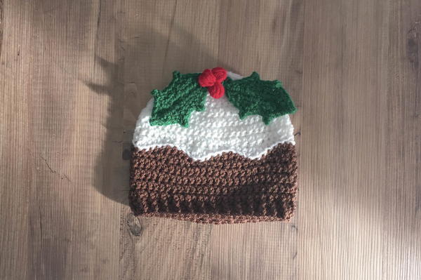 Christmas Pudding With Holly Hat