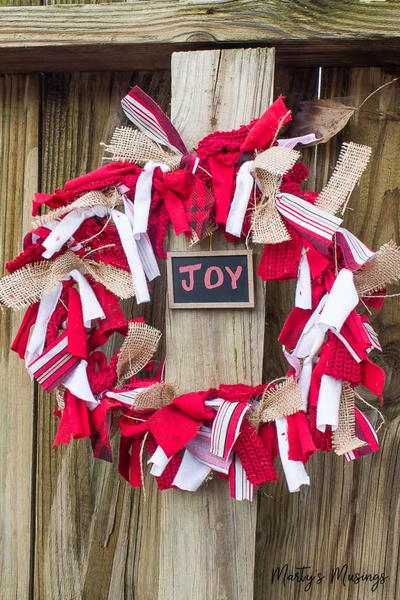 DIY Christmas Rag Wreath