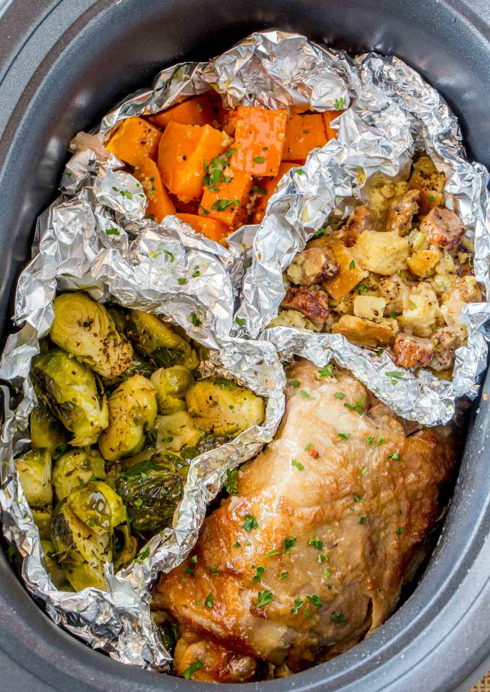 Slow Cooker Thanksgiving Dinner | FaveSouthernRecipes.com