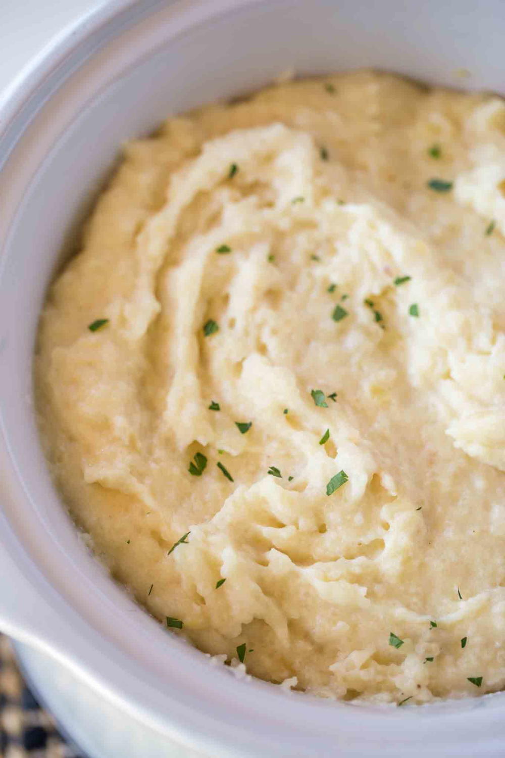 Ultimate Slow Cooker Mashed Potatoes | FaveSouthernRecipes.com