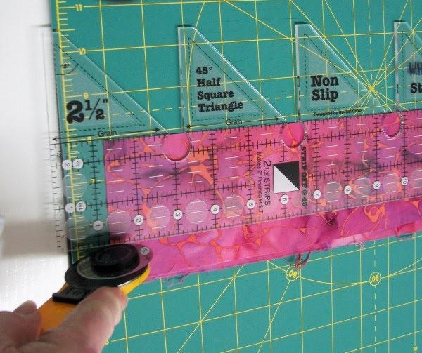 How to Use a Half Square Triangle Ruler | FaveQuilts.com