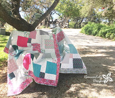 Layer Cake Disappearing 9-Patch Baby Quilt