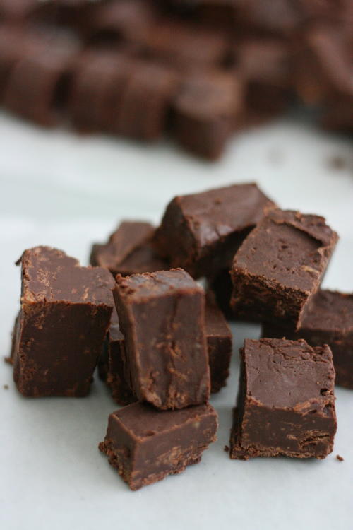How to Make Perfect Fudge in the Slow Cooker