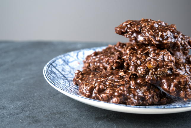 No Bake Chocolate Cookies with Coconut Oil