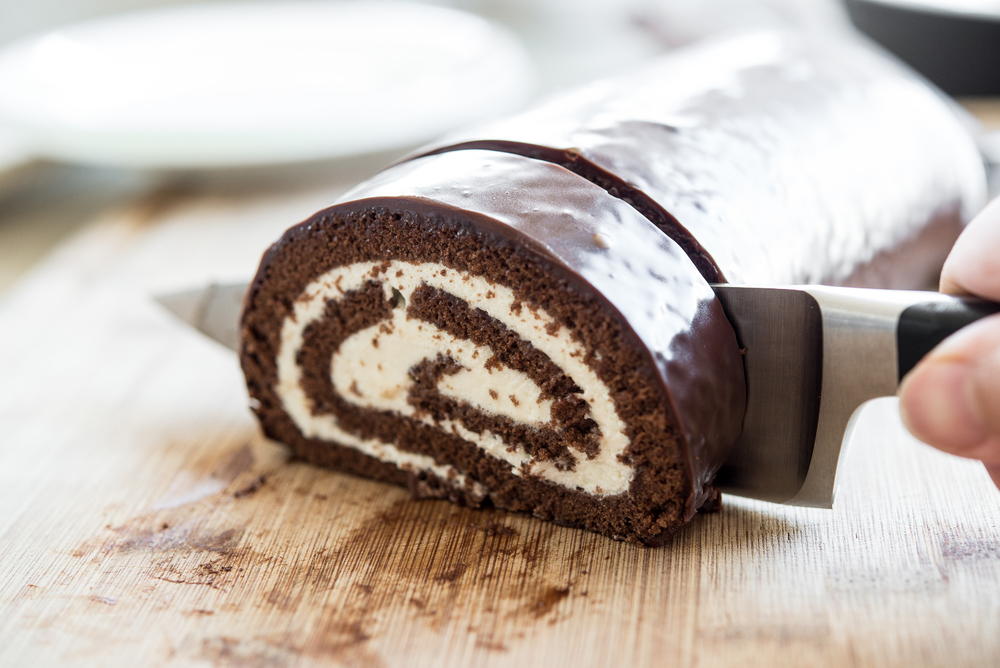 Chocolate Chestnut Roulade | RecipeLion.com