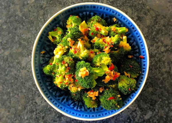 Addictive Broccoli Salad