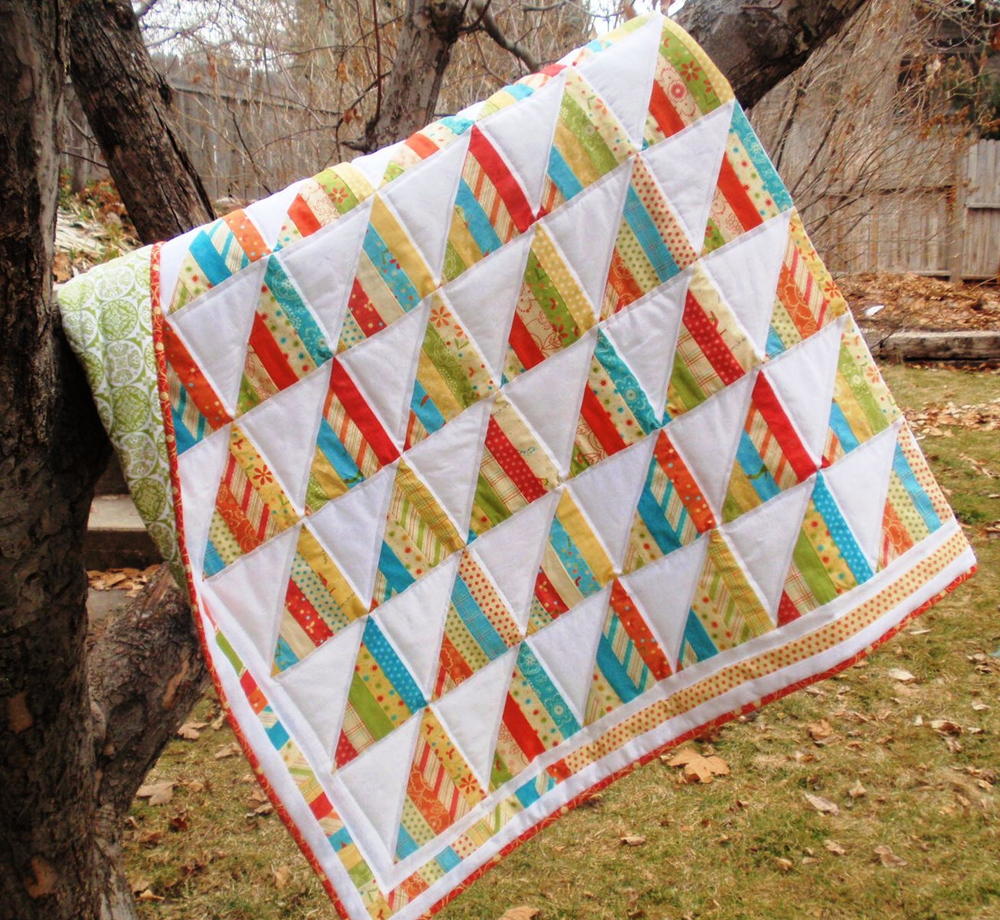 Honey Bun Summer In The Park Quilt Tri-Me Honey Bun Quilt | FaveQuilts.com