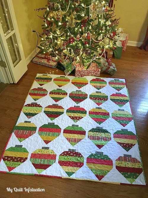 Christmas Adorned Quilt Tutorial