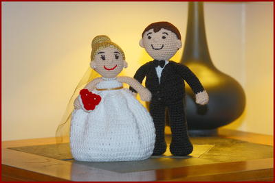 Crochet Amigurumi Bride and Groom