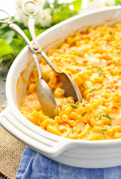 Dump-and-Bake Chicken Mac and Cheese