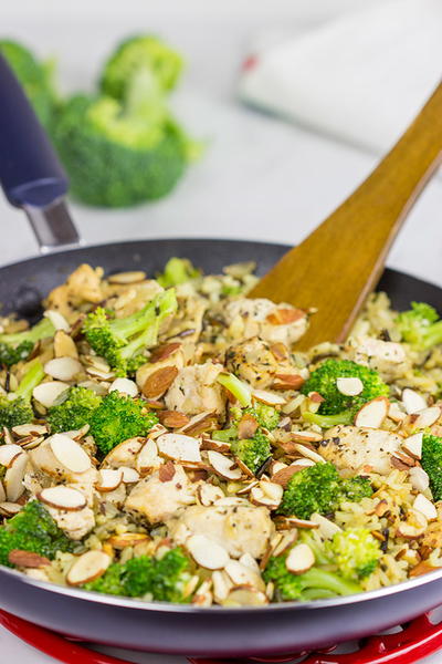 Chicken, Broccoli and Wild Rice Skillet