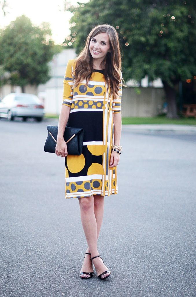 Totally Twiggy Mod Dress | AllFreeSewing.com Totally Twiggy Mod Dress | AllFreeSewing.com