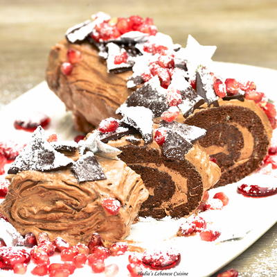 Festive Chocolate Log Cake