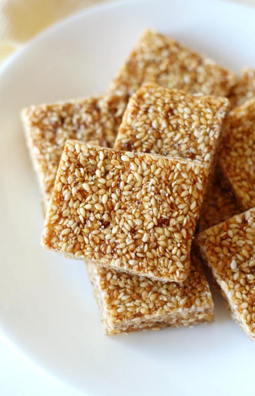 3Ingredient Sesame Seed Crunch Candy (GlutenFree