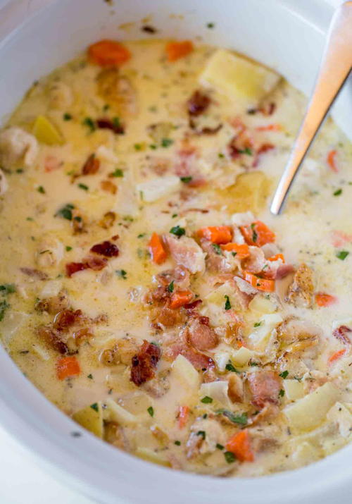 Slow Cooker Bacon Chicken Chowder