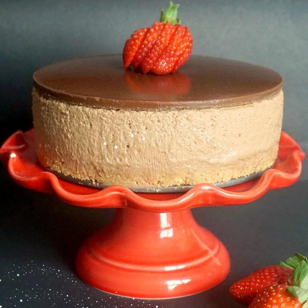 The Ultimate Nutella Cheesecake