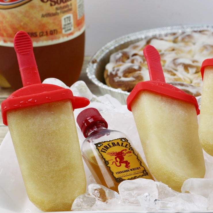 Cinnamon Roll Boozy Ice Pops | RecipeLion.com