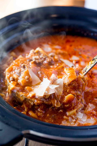 Slow Cooker Lasagna Soup