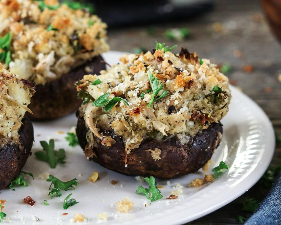 Crabless Vegan Stuffed Mushrooms | FaveHealthyRecipes.com