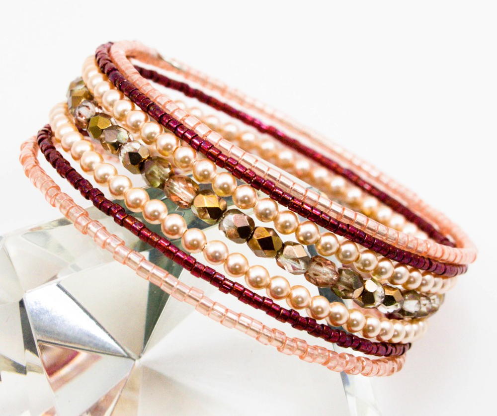 Easy Memory Wire Bracelet | AllFreeJewelryMaking.com