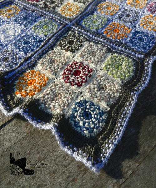 Modern Chrysanthemum Throw