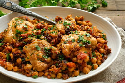 Indian-Spiced Chicken With Chickpea (Kabuli Channa) 