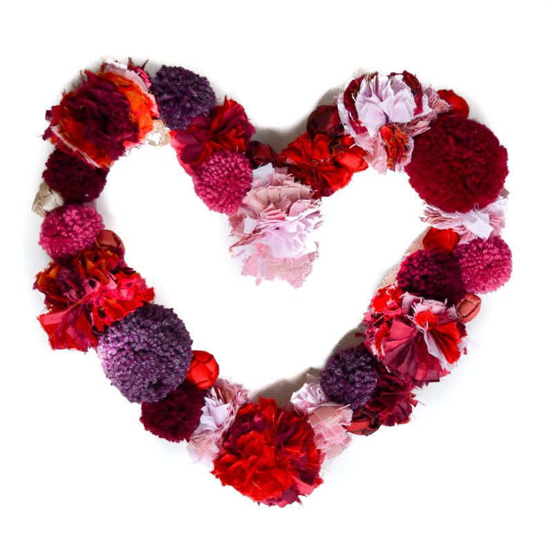 DIY Pom Pom Valentine Wreath