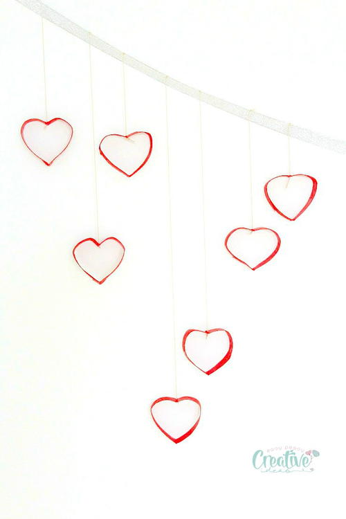 Upcycled Valentine's Day Wall Decor