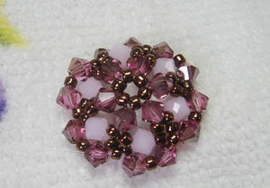 Shades of Pink Flower Motif | AllFreeJewelryMaking.com