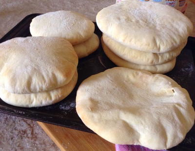 Easy Homemade Pita Bread