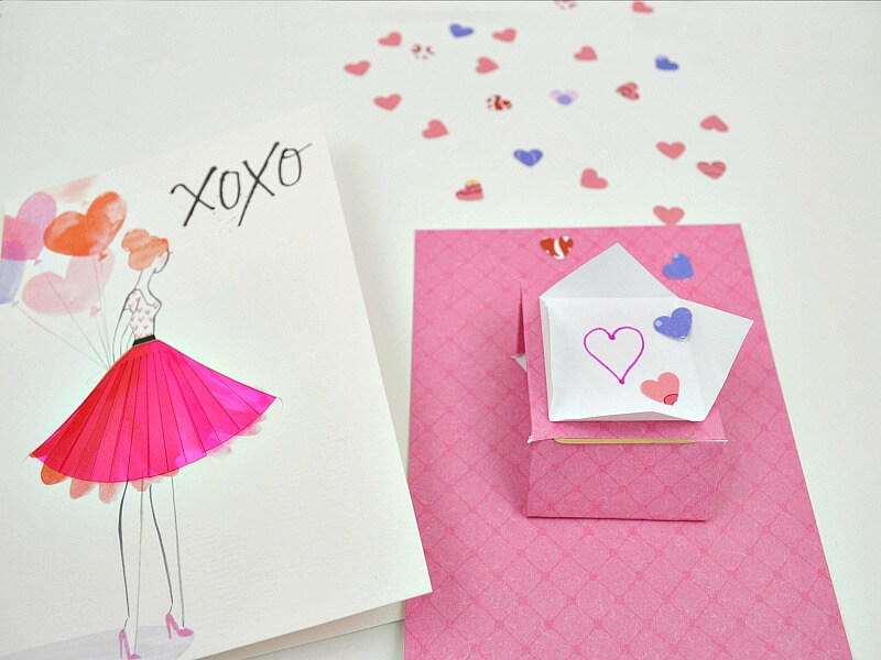 Confetti Flinger Card Insert | FaveCrafts.com