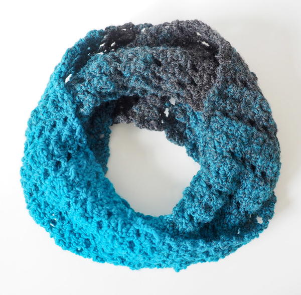 Cobbles and Ladders Infinity Scarf