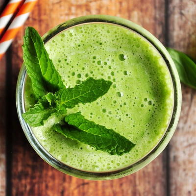 Green Pineapple Smoothie with Kale and Spinach