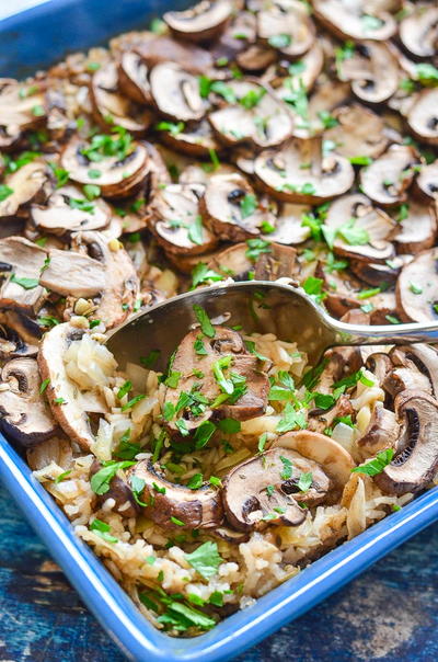 Oven Baked Garlic Mushroom Rice