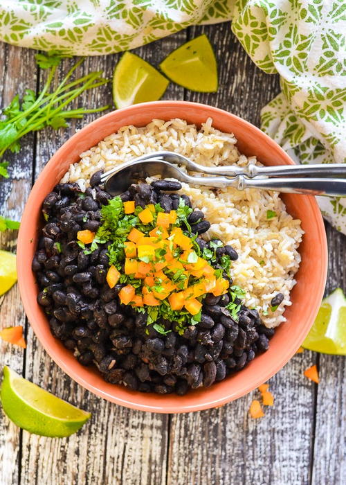 Spicy Slow Cooker Black Beans