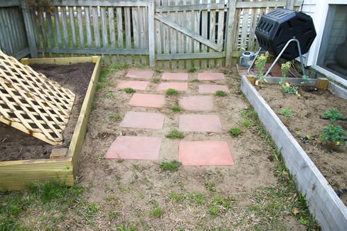 DIY Garden Paver Walkway