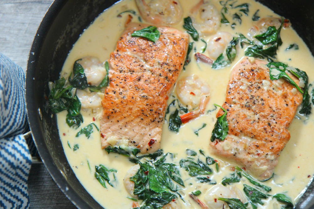 Creamy Garlic Salmon and Shrimp | AllFreeCasseroleRecipes.com