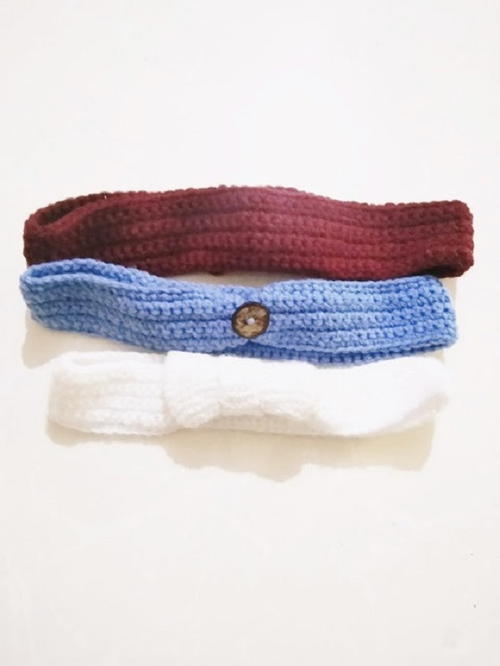 Easy Crochet Baby Headband | AllFreeCrochet.com