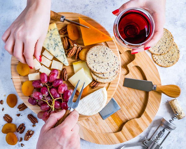 The Ultimate Holiday Cheese Board