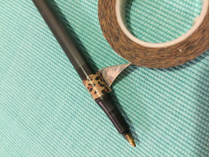 Awesome DIY Feather Ballpoint Pen