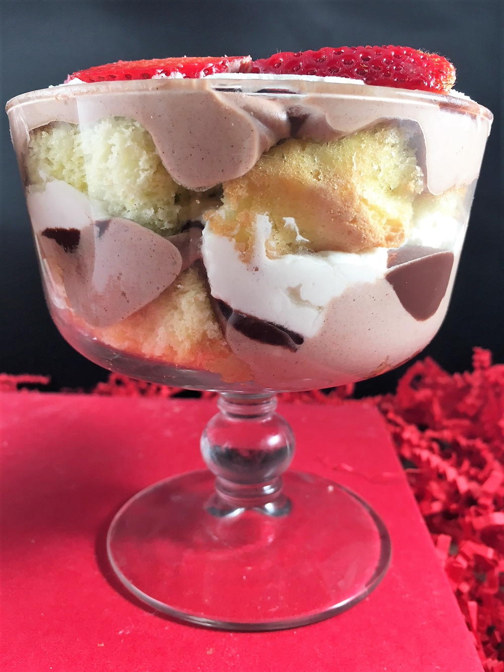 Italian Sponge Cake Trifle