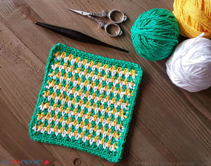 Seed Stitch Crochet Dishcloth (Free Pattern)