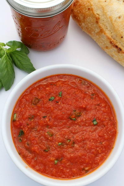 How to Make Homemade Tomato Sauce