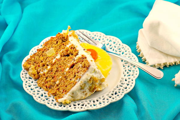 Healthy & Light Carrot Cake