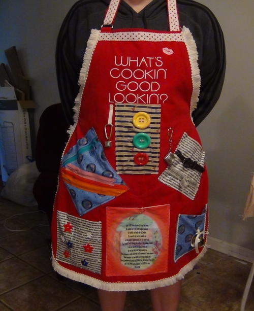 DIY Fidget Apron for Alzheimers and Dementia Patients