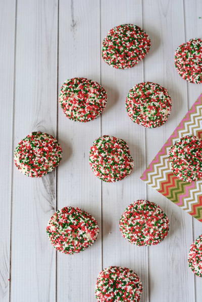 Christmas Shortbread Cookies Recipe with Sprinkles