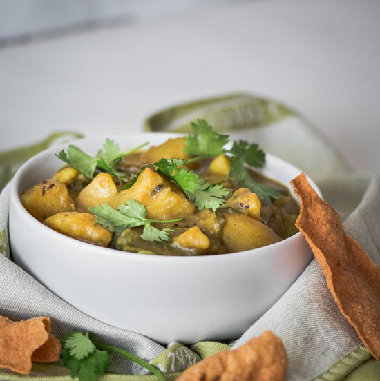 Easy Potato Curry with Green Beans