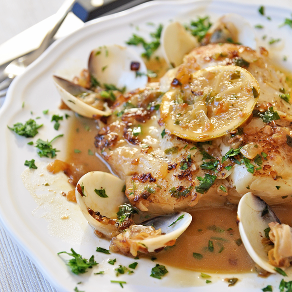Hake Recipe with Clams and White Wine