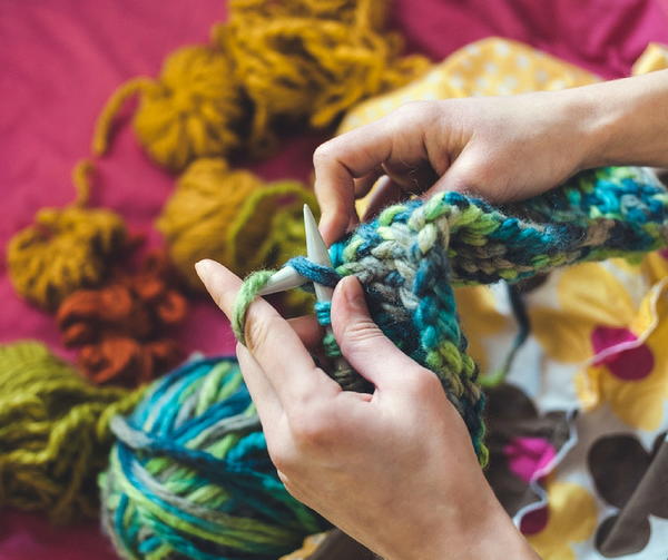 Continental Knitting (Picking)